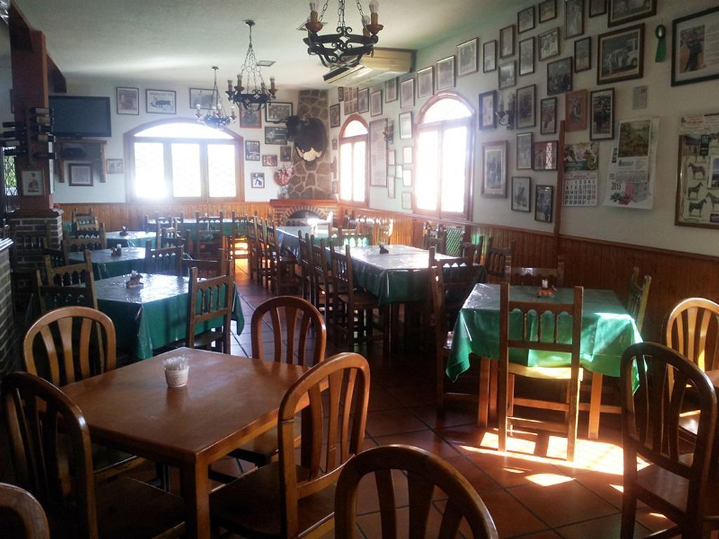 Gasthaus CH Tietar La Iglesuela Exterior foto